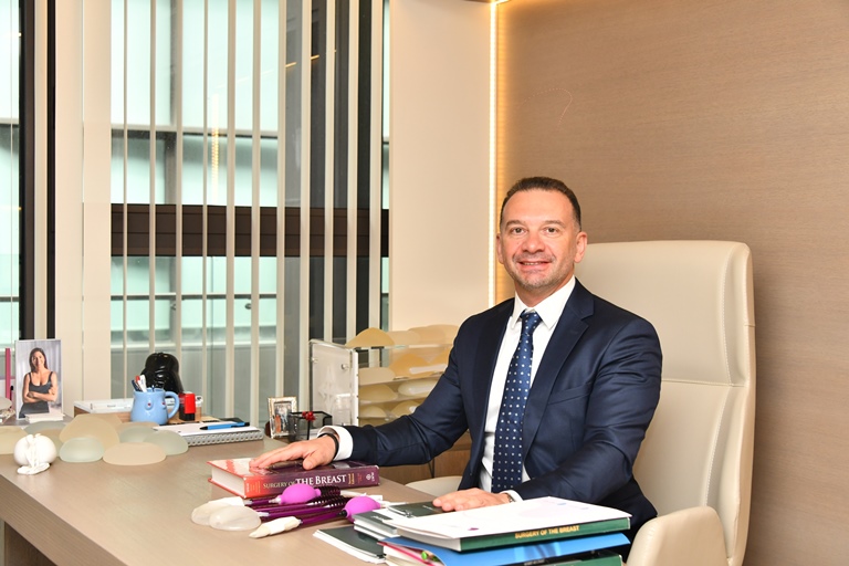 Onur Egemen : �Abart�l� Estetik Dönemi Bitti. �nsanlar Art�k Bedenleriyle Daha Uyumlu Olmak �stiyor�